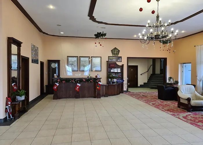 فندق Hotel Klodzko كوادسكوم